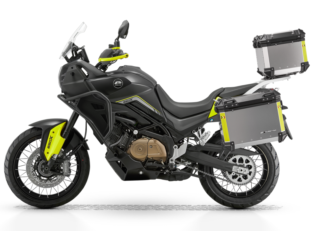 SVT 650 X