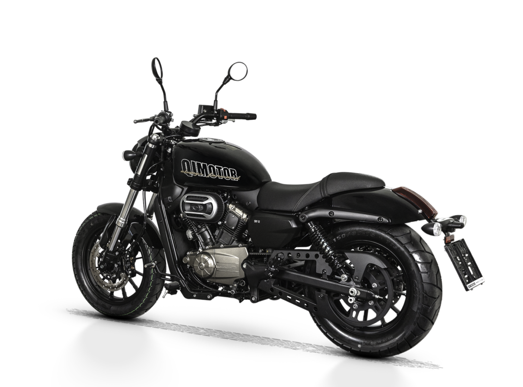 QJMOTOR SRV 12 in Schwarz – Heckansicht