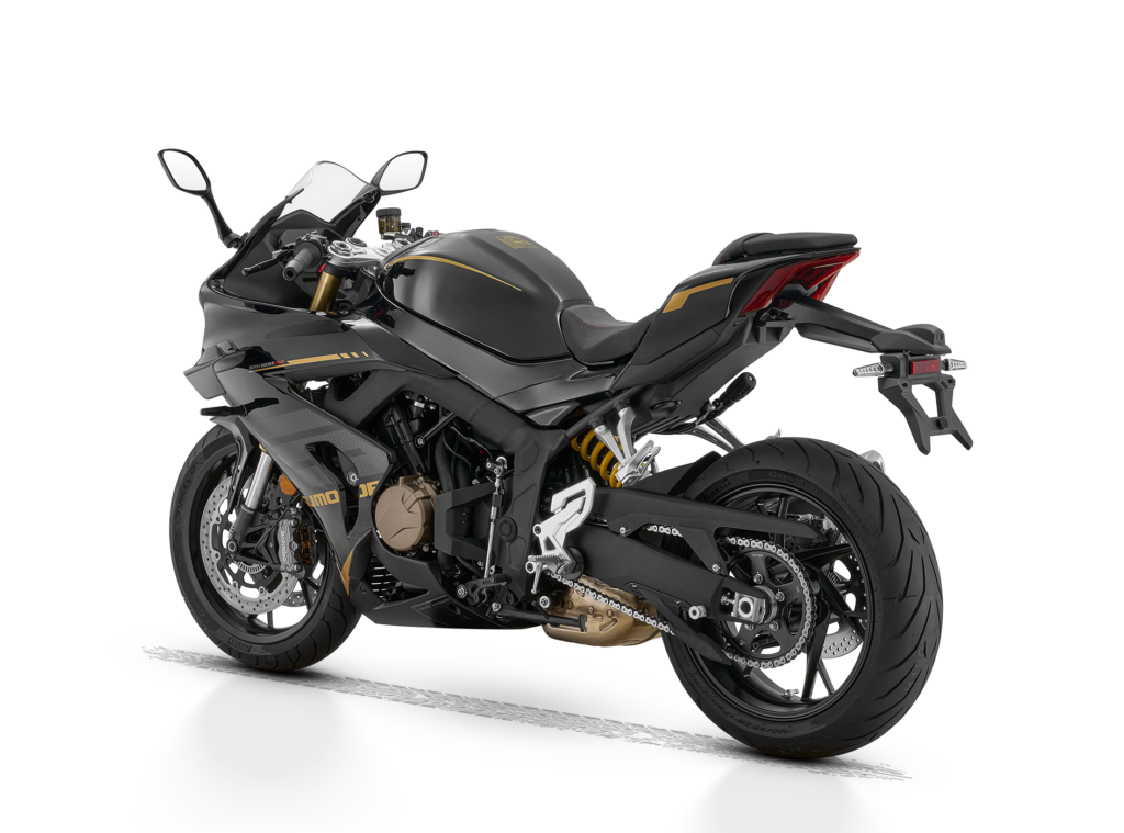 SRK 800 RR